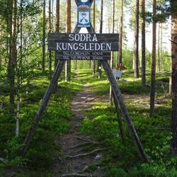 Ganz in der Nähe ist das Portal zum südlichen "Kungsleden".