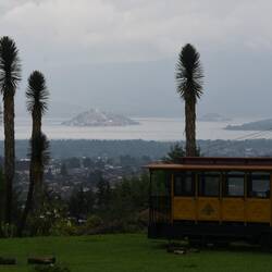 Patzcuaro, Sicht vom Camping La Mesa, Patzcuaro See mit der Insel Janitzio