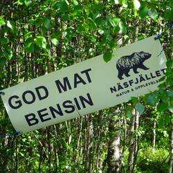 "Gutes Essen, Benzin"