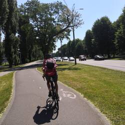 Per Fahrrad in eine Großstadt sind wir lange nicht mehr gefahren 😅