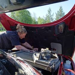 Der Austauschkühler liegt bereit.