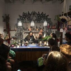 Pox tasting (chocolate Pox is bæ)