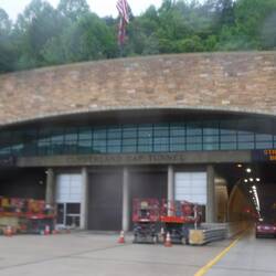 Cumberland Gap Tunnel into Kentucky. 🎶"Wagon Wheel"🎶