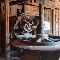 Früher wurden die Steine von Hand gewaschen und sortiert