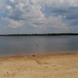 fast keine Leute am Stausee