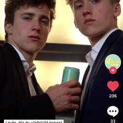 Dieses Jahr kommt der Liebe so nicht mit auf Reisen, denn er muss jetzt in Berlin sich beweisen