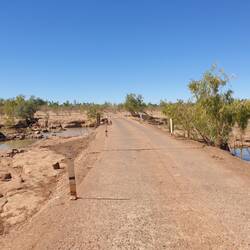 Short bridge