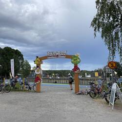 Jap, auch die hässigen Vögel wurden in Finnland entwickelt.