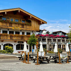 Rhein Haus gets two thumbs up from us — Leavenworth, WA.