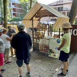 Unterwegs Honig kaufen