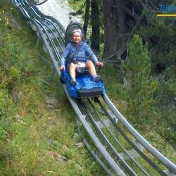 Oma als erste