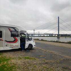 Stellplatz am Rhein in Düsseldorf