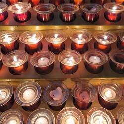 I lit 2 candles one for my cousin Laurie who passed and one for the people I've been praying for on my prayer 