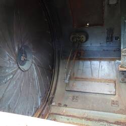 Blick ins Scheinwerfer-Innere