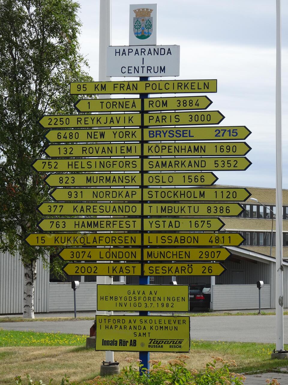 Interessant finde ich die Entfernung Timbuktu ...