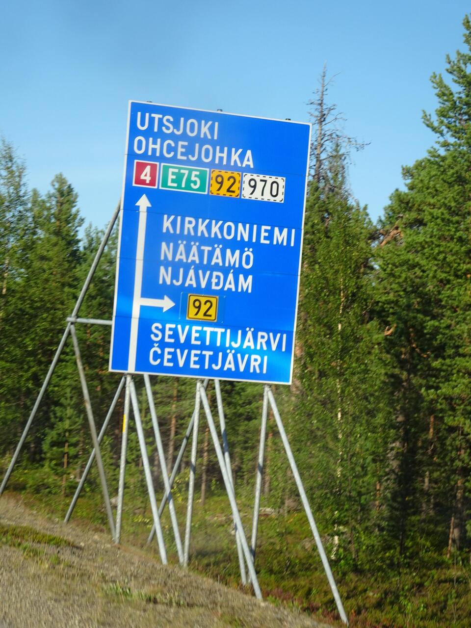 Näätämö (ein Held der Umlaute) ist der finnische Name des norwegischen Grenzorts Neiden.
