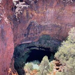 Circular pool