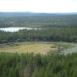Andere Richtung: Pferderennbahn