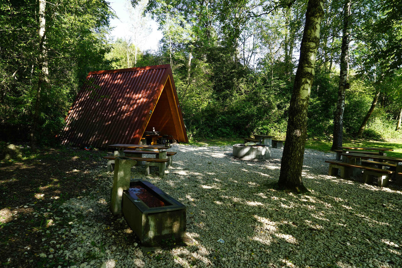 Grillhütte vor Ratshausen
