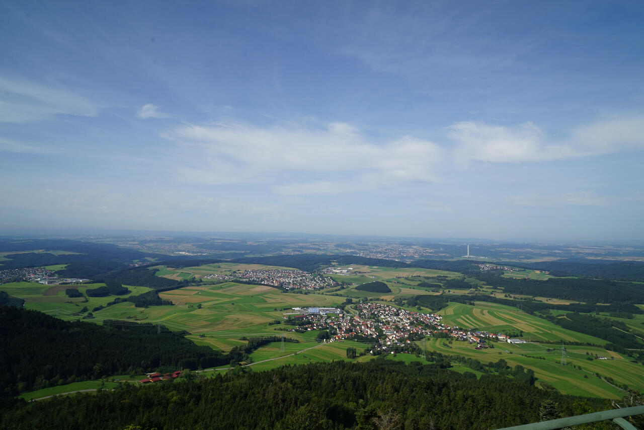Ausblick vom Aussichtsturm Lemberg