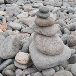 Steinmännchen am Strand