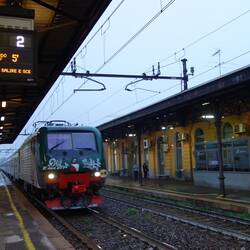 der Zug bringt mich zurück