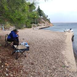 Mittagspause am Meer - leider musste diesmal der tolle Campingtisch zuhause bleiben 🤔