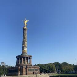 Siegessäule und Loveparade