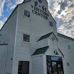 Fargo Moorhead Visitor Center