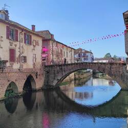 Le pont sur la Nive de Beherobie
