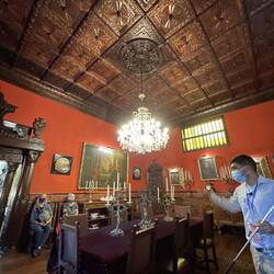 Dining room at Casa de Aliaga