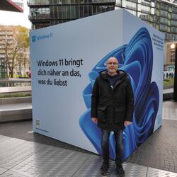 Im Sony-Center W11 und ich 🤦