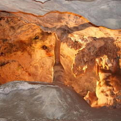 ...und hier direkt die Champagnerflasche dazu.