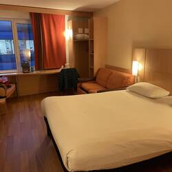Our rather big Ibis room!