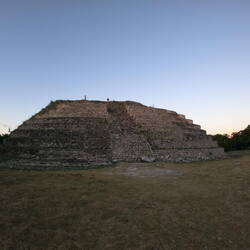Pyramide Kinich-Kakmó