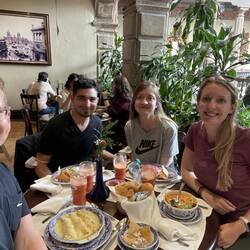 Stacy (🇺🇦) + Fabio (🇵🇹)