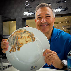 Mui finds his "Gypsy Girl" at MSM — Gaziantep, Turkey.