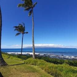 Im Hintergrund die Insel Lanai