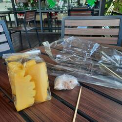 Typisches Equipment für Ananas to go
