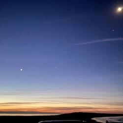 The moon, venus and San Quinten lined up dawn (Thanks to Shaun for the pic)