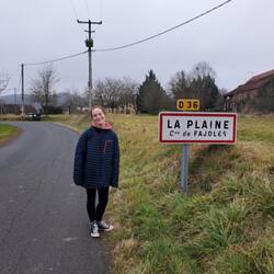 And here we are entering La Plaine!