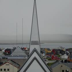 Vom Festland zieht Regen heran, also nix wie weg hier.