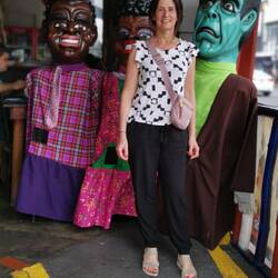 Gruseliger Eingang ins Restaurant