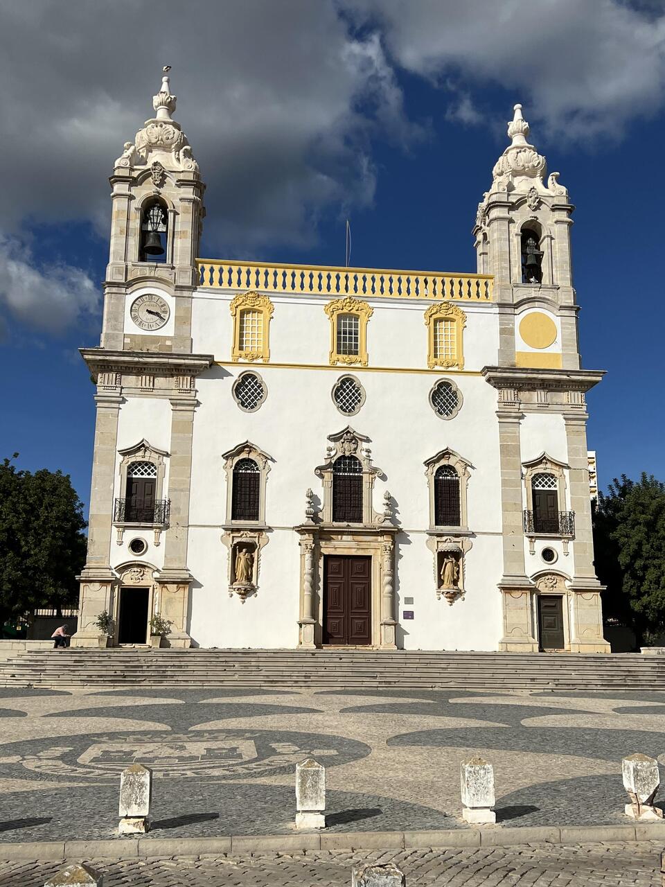 L'église des Carmélites (Igreja de Nossa Senhora do Monte do Carmo)