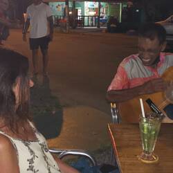 Am Abend ein Ständchen vom Musiker - war lustig mit ihm