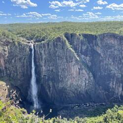 Wallaman falls
