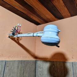 Aus kalt mach warm, garantiert TÜV-geprüft 🚿