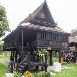 Haus im traditionellen Stil Nord-Thailands