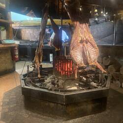 Am Röschu sis Znacht "Cordero Patagonico"