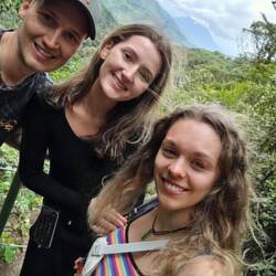 Mit Dominik und Emma aus Germany😊